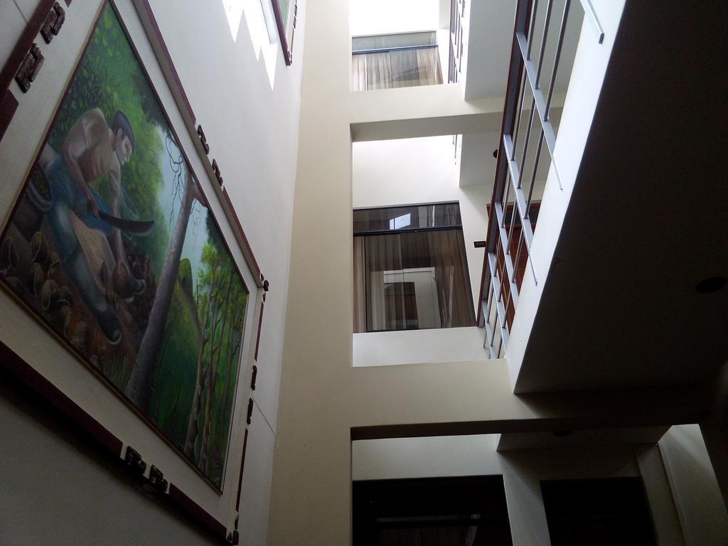Boton De Oro Hotel Tambopata Exterior photo